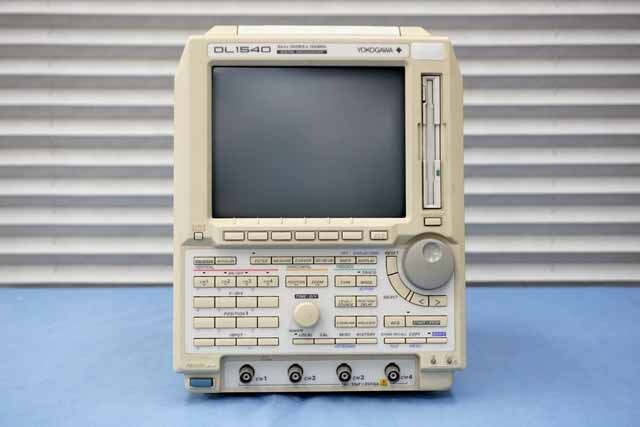 【中古品（保証あり）】横河電機　デジタルオシロスコープ　DL1540 (701510)　(管理番号：UKK-00288) DL1540 (701510)