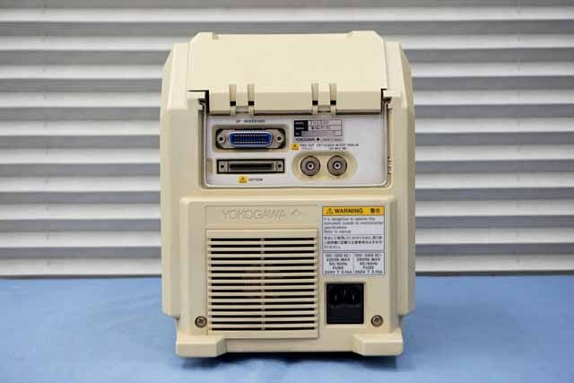 【中古品（保証あり）】横河電機　デジタルオシロスコープ　DL1540C (701530)　(管理番号：UKK-01202) DL1540C (701530)