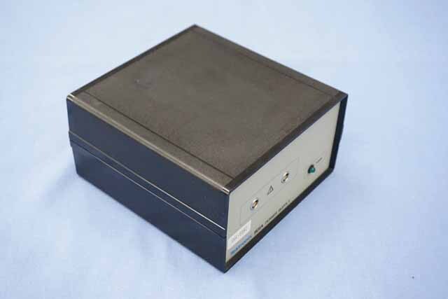 【中古品（保証あり）】テクトロニクス　プローブ用電源　1101A　(管理番号：UKK-05682) 1101A