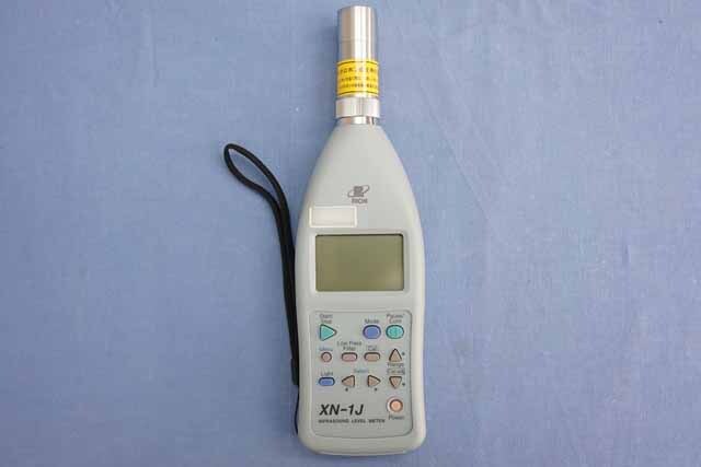 【中古品（保証あり）】リオン　超低周波音レベル計　XN-1J　(管理番号：UKK-06370) XN-1J