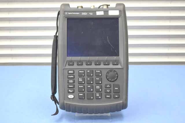 【中古品（保証あり）】アジレント　RFケーブル/アンテナアナライザ　N9912A　(管理番号：UKK-06912) N9912A