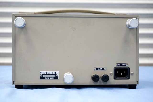 【中古品（保証あり）】アンリツ　信号発生器　MG724C1　（管理番号：UKK-10944） MG724C1