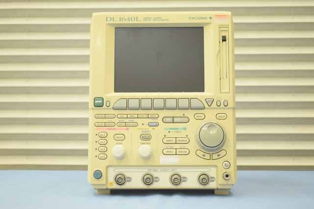 【中古品（保証あり）】横河電機　デジタルオシロスコープ　DL1640L(701620)　(管理番号：UKK-11096) DL1640L(701620)