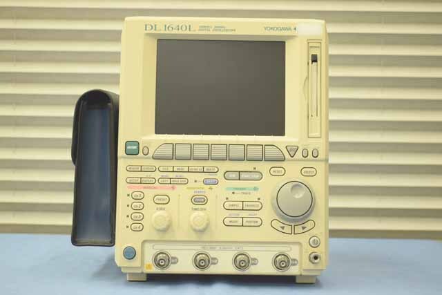 【中古品（保証あり）】横河電機　デジタルオシロスコープ　DL1640L(701620)　(管理番号：UKK-11501) DL1640L(701620)