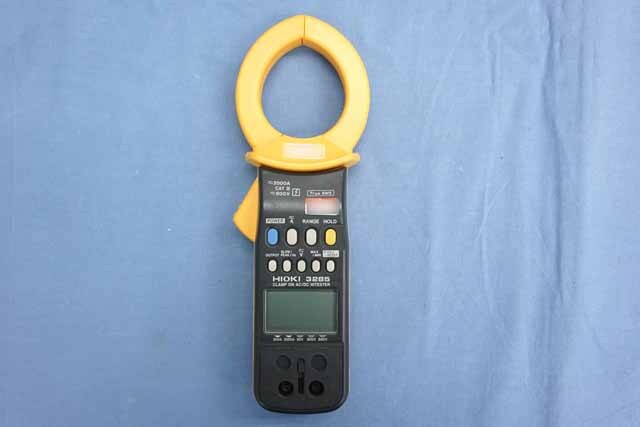 【中古品（保証あり）】日置電機　AC/DCクランプテスタ　3285　(管理番号：UKK-11681) 3285