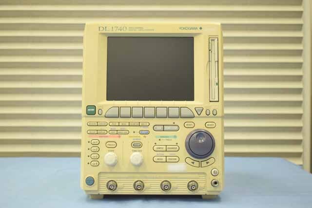 【中古品（保証あり）】横河電機　デジタルオシロスコープ　DL1740(701710)　(管理番号：UKK-11854) DL1740(701710)