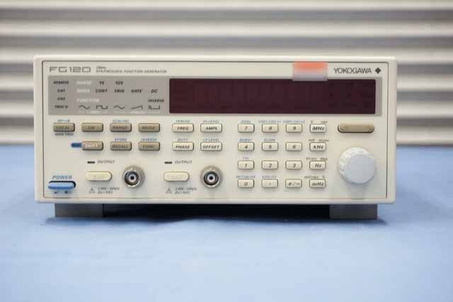 【中古品（保証あり）】横河電機　ファンクションジェネレータ　FG120(706012)　(管理番号：UKK-11871) FG120