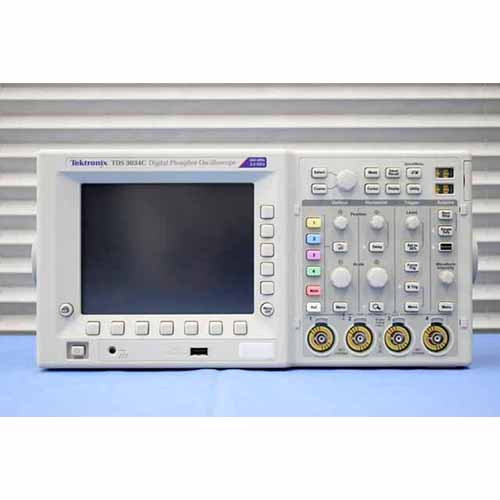 【中古品（保証あり）】テクトロニクス　デジタルオシロスコープ　TDS3034C　(管理番号：UKK-12039) TDS3034C