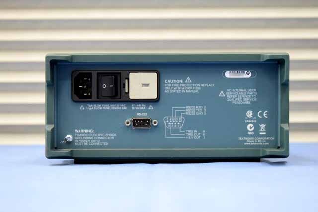 【中古品（保証あり）】テクトロニクス　デジタルマルチメータ　DMM4020　（管理番号：UKK-12242) DMM4020