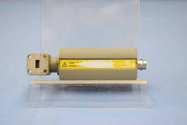 【中古品（保証あり）】アジレント　ミリ波ノイズソース　R347B　(管理番号：UKK-12255) R347B