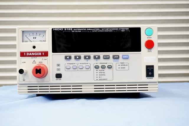 【中古品（保証あり）】日置電機　絶縁耐圧試験器　3153　(管理番号：UKK-12265) 3153
