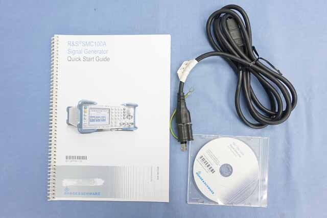 【中古品（保証あり）】ローデシュワルツ　シグナルジェネレータ　SMC100A　(管理番号：UKK-12316) SMC100A