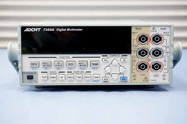 【中古品（保証あり）】エーディーシー　デジタルマルチメータ　7352A　(管理番号：UKK-12350) 7352A