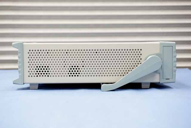 【中古品（保証あり）】エーディーシー　デジタルマルチメータ　7352A　(管理番号：UKK-12350) 7352A