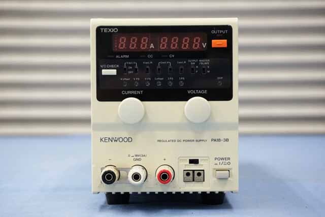 【中古品（保証あり）】ケンウッド(テクシオ)　直流安定化電源　PA18-3B　(管理番号：UKK-12352) PA18-3B
