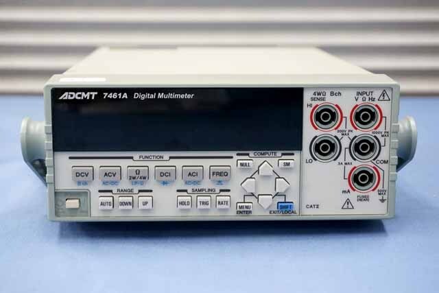 【中古品（保証あり）】エーディーシー　デジタルマルチメータ　7461A　(管理番号：UKK-12358) 7461A