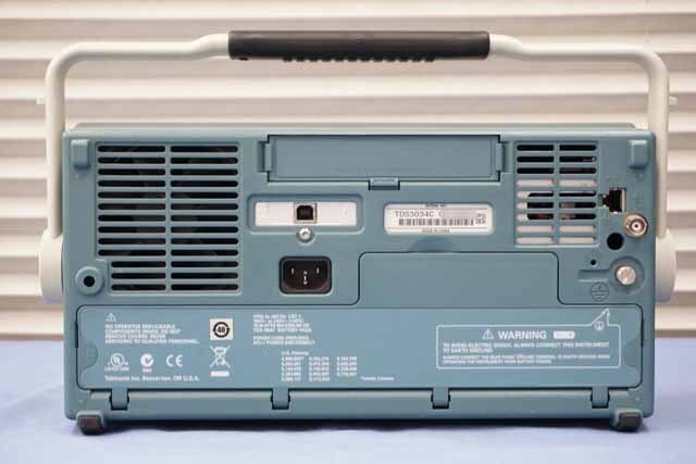 【中古品（保証あり）】テクトロニクス　デジタルオシロスコープ　TDS3034C　(管理番号：UKK-12456) TDS3034C