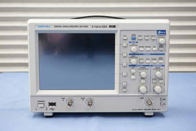 【中古品（保証あり）】岩崎通信機　デジタルオシロスコープ　DS-5322　(管理番号：UKK-12513） DS-5322