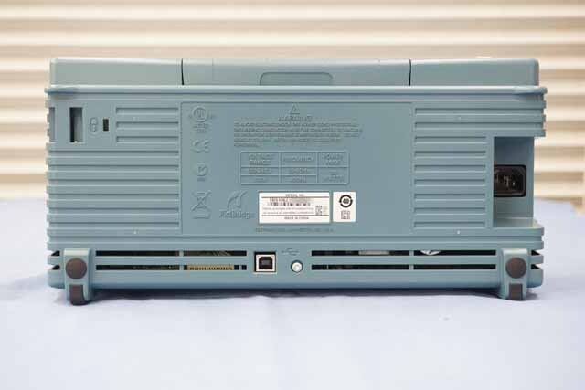 【中古品（保証あり）】テクトロニクス　デジタルオシロスコープ　TBS1062　(管理番号：UKK-12536) TBS1062