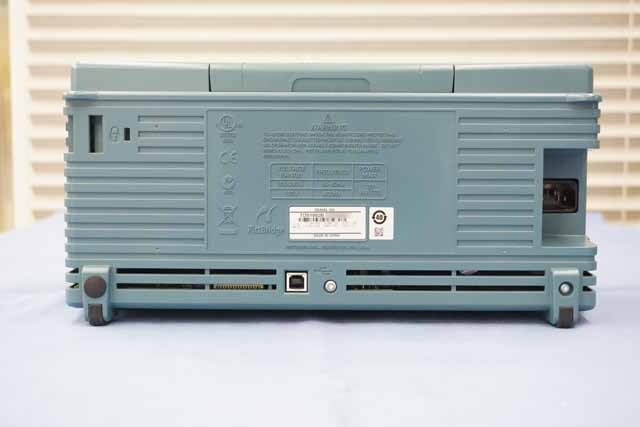 【中古品（保証あり）】テクトロニクス　デジタルオシロスコープ　TDS1002B　(管理番号：UKK-12559) TDS1002B
