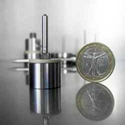 小型温度データロガー  (高精度、耐熱、耐圧、防水)　 S-Micro
